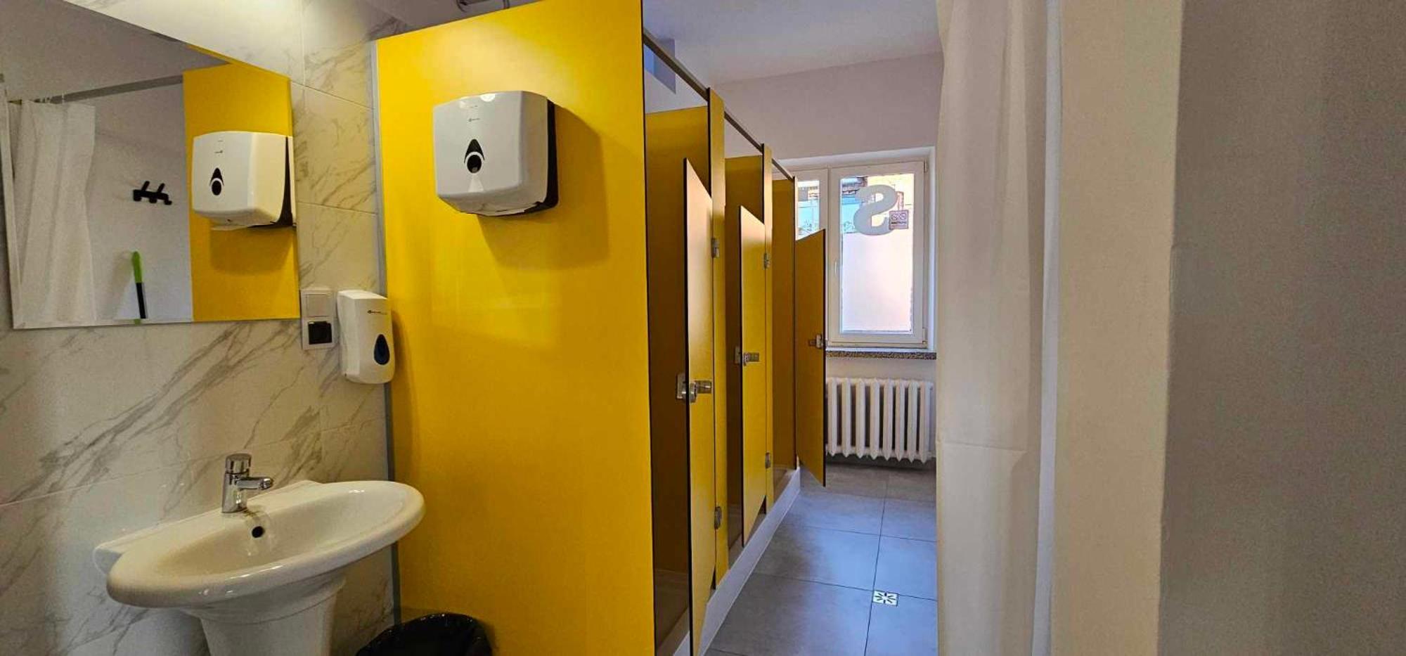 Rest Hostel Airport Modlin Nowy Dwor Mazowiecki Exterior photo